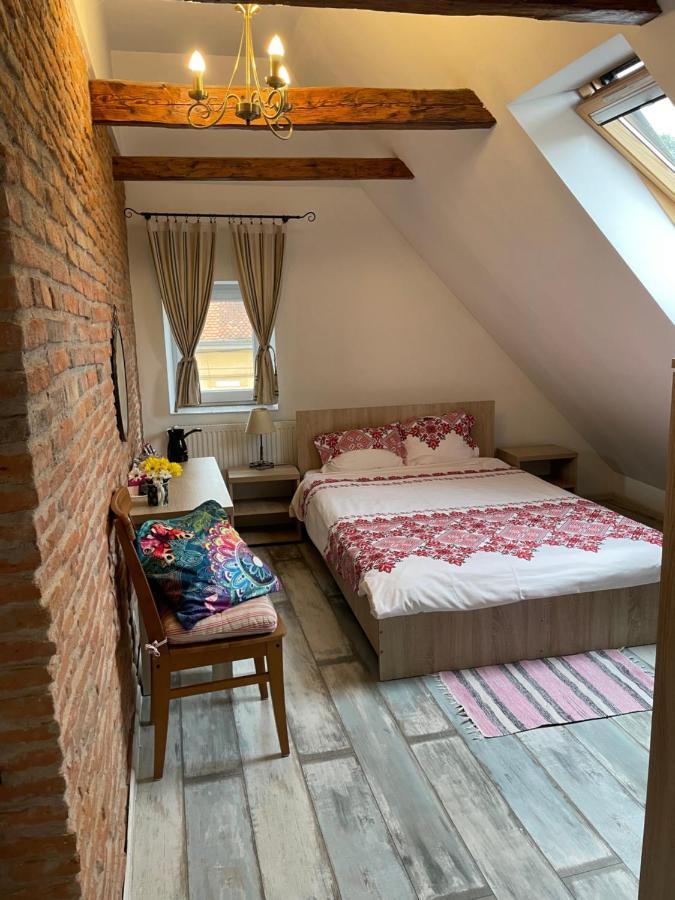 Hotel Blue House Braszów Zewnętrze zdjęcie