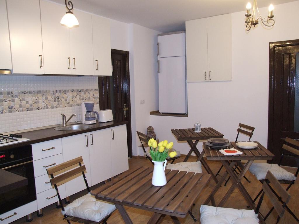 Hotel Blue House Braszów Zewnętrze zdjęcie