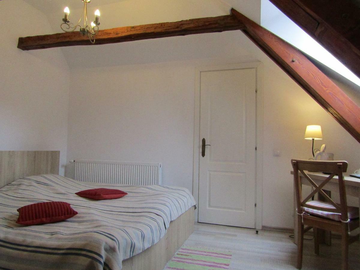 Hotel Blue House Braszów Zewnętrze zdjęcie