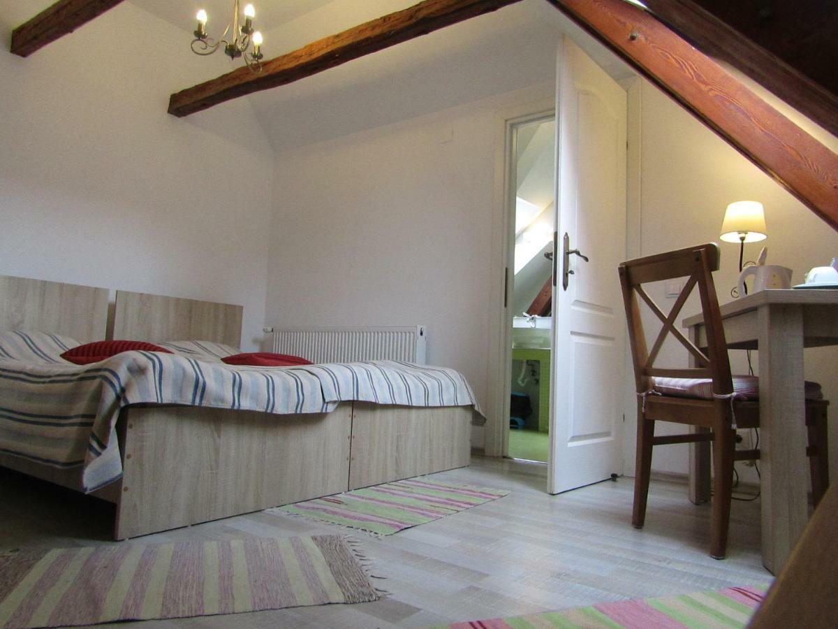 Hotel Blue House Braszów Zewnętrze zdjęcie